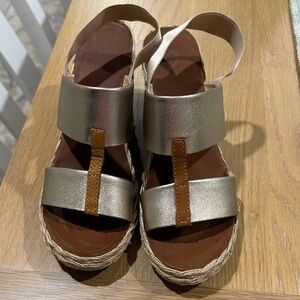 OluKai Metallic Gold Leather Espadrille Sandals with Tan Accents